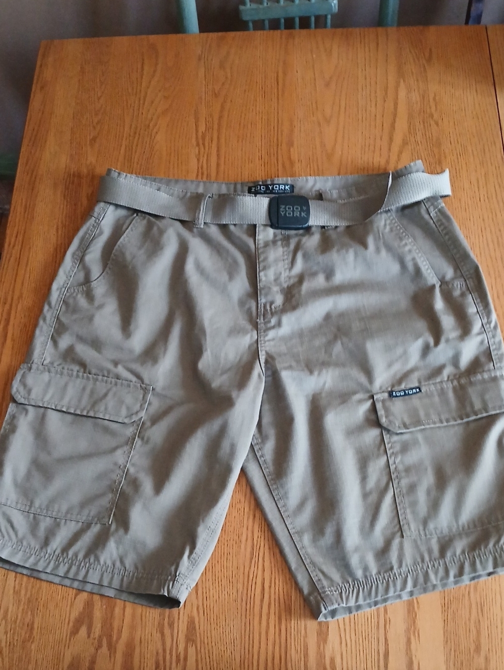 Zoo York Lightweight Cargo Sjorts Size 36